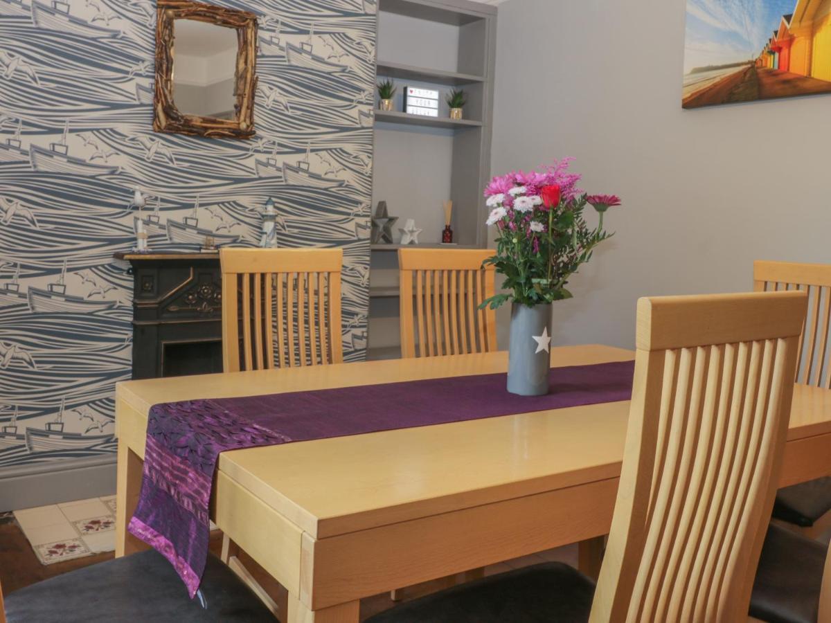 Brinkburn Cottage 斯卡伯勒 外观 照片