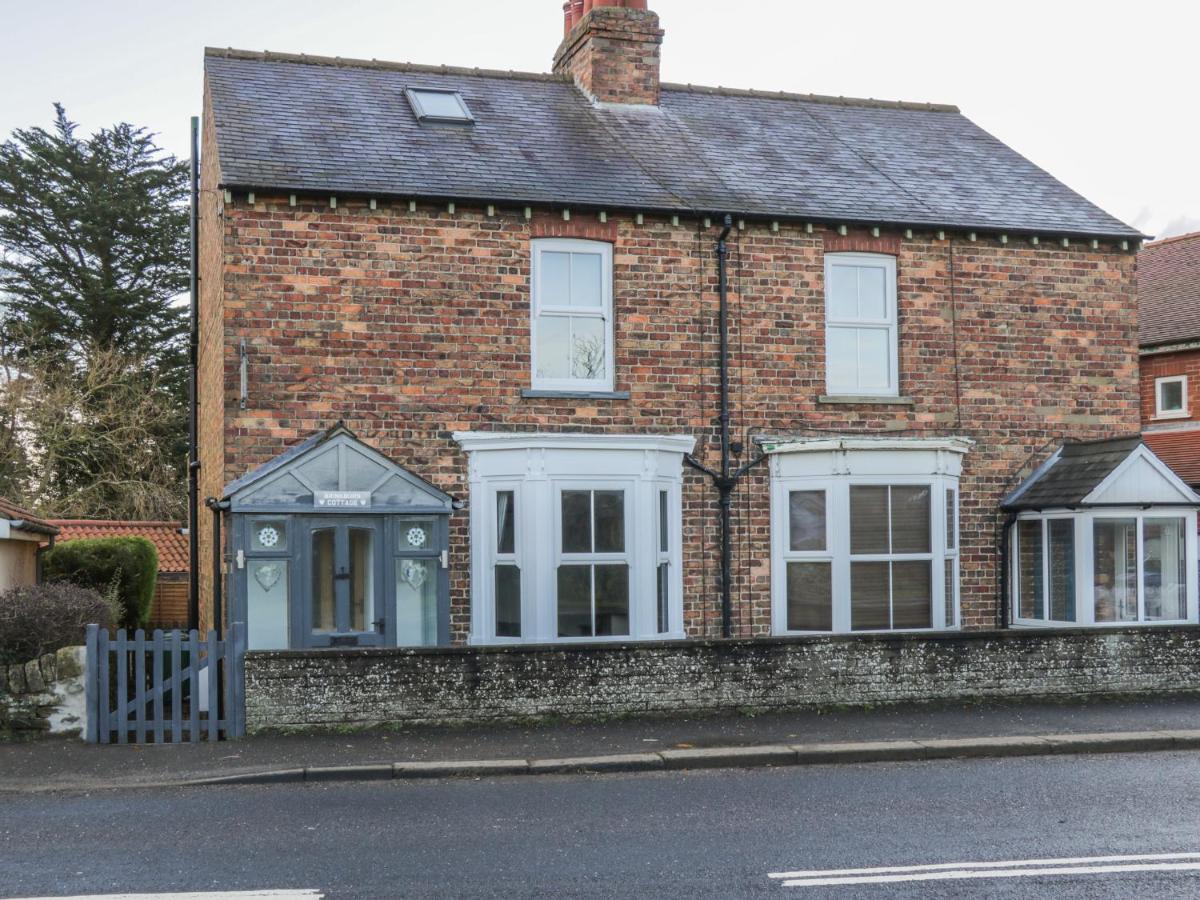 Brinkburn Cottage 斯卡伯勒 外观 照片